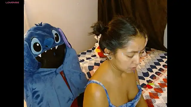 NovahPerotti online show from 03/31/26, 01:07