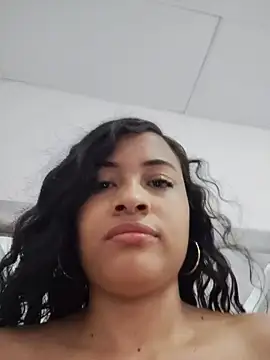 DAFNNEE HOT online show from 07/14/26, 02:56
