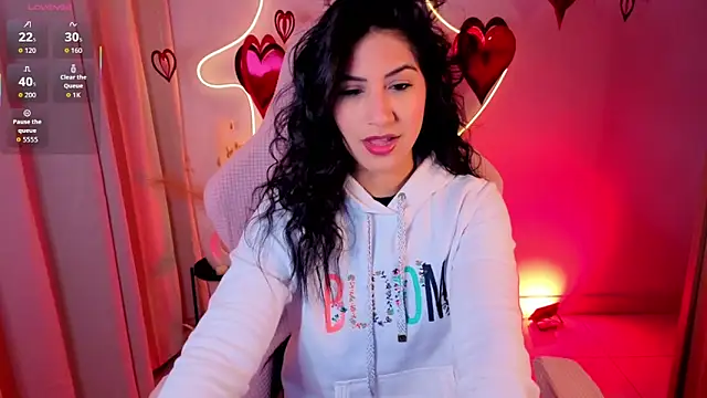 chloebum  online show from 02/16/26, 11:06