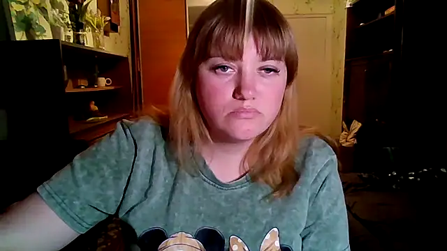 swett girll online show from 03/13/26, 07:20