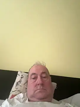 csikar online show from 04/17/26, 04:59