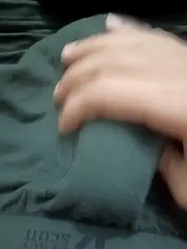 Snapshot of bigg_dickkk69 chatting on 01/06/26, 09:02 bigg dickkk69 online show from 01/06/26, 09:02