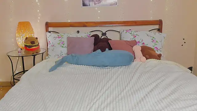 miya soft online show from 03/03/26, 01:34