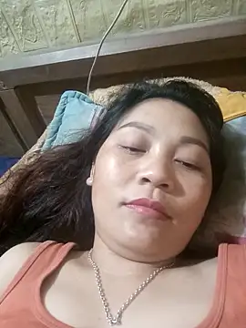 Snapshot of Happy_sexyx chatting on 12/17/25, 04:02 Happy sexyx online show from 12/17/25, 04:02