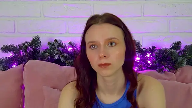 ArinaKubrick online show from 12/17/25, 06:25