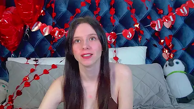 ArinaKubrick online show from 02/17/26, 04:13