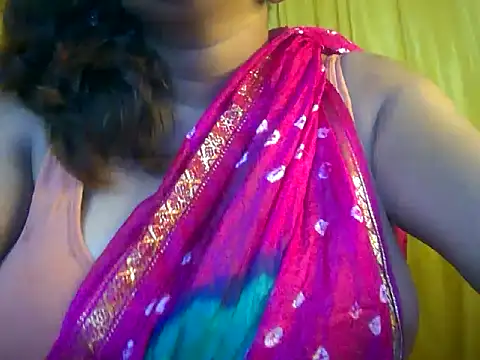 MISTI KOLK online show from 05/21/26, 07:26