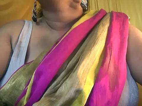 MISTI KOLK online show from 07/03/26, 06:42