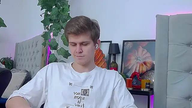 NickJohnas online show from 02/04/26, 12:33