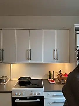 SilkyMira online show from 02/05/26, 11:59