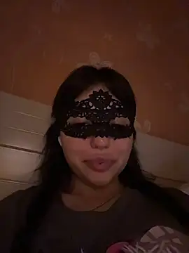 SilkyMira online show from 03/21/26, 08:34