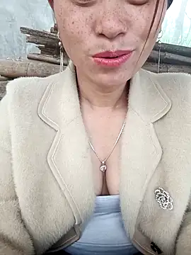 ngaytho004 online show from 02/18/26, 07:26