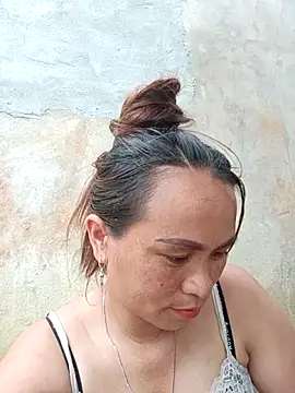 ngaytho004 online show from 05/27/26, 08:00