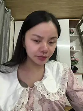 leo-kitty online show from 04/26/26, 03:21
