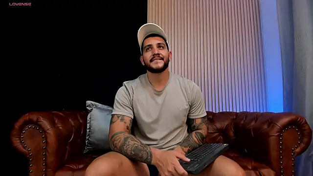 KyleNorth  online show from 04/15/26, 05:53