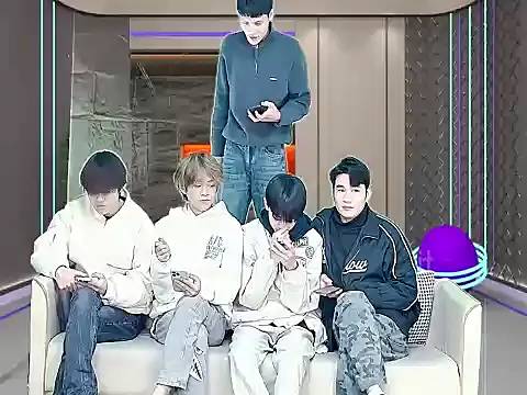 Snapshot of yujiannanpu chatting on 12/19/25, 03:19 yujiannanpu online show from 12/19/25, 03:19