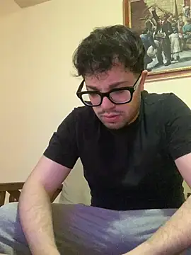 Snapshot of sognatore99 chatting on 03/23/26, 01:48 sognatore99 online show from 03/23/26, 01:48