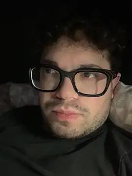 Snapshot of sognatore99 chatting on 03/24/26, 11:32 sognatore99 online show from 03/24/26, 11:32