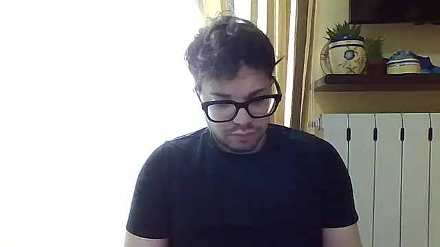 Snapshot of sognatore99 chatting on 03/26/26, 03:50 sognatore99 online show from 03/26/26, 03:50