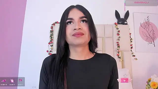 Silvanna-Casstro online show from 01/06/26, 11:47