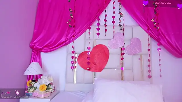 Silvanna-Casstro online show from 02/17/26, 11:40