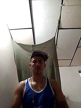 Snapshot of Marshallbronnxx chatting on 04/01/26, 09:56 Marshallbronnxx online show from 04/01/26, 09:56