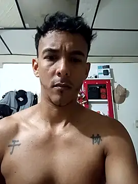 Snapshot of Marshallbronnxx chatting on 04/13/26, 06:24 Marshallbronnxx online show from 04/13/26, 06:24