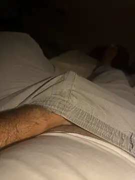 Night outcam online show from 04/05/26, 08:39