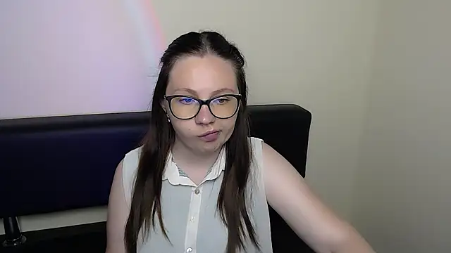 LiliaErmi online show from 06/24/26, 06:23