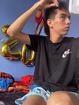 Juan Gomezz26 online show from 02/05/26, 08:02