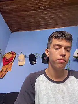 Juan Gomezz26 online show from 03/19/26, 08:24