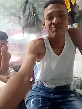 Snapshot of twobigscock23 chatting on 02/02/26, 04:38 twobigscock23 online show from 02/02/26, 04:38