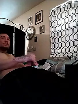 sexywhitedickxh online show from 01/12/26, 06:57