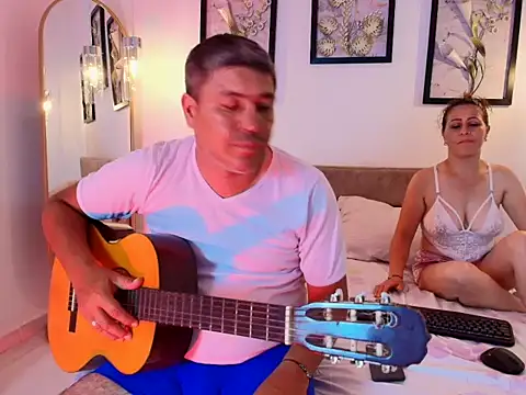 Snapshot of DanteYCeleste chatting on 12/16/25, 08:03 DanteYCeleste online show from 12/16/25, 08:03