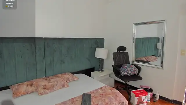 Scarlett  Noir online show from 03/31/26, 07:36