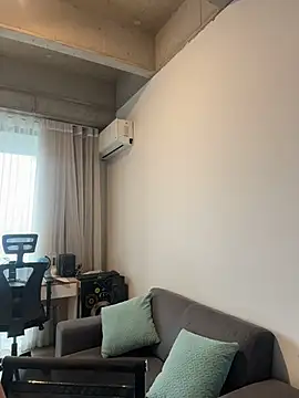 ValeriaTorress  online show from 02/23/26, 06:49