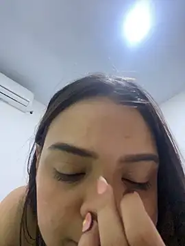 Snapshot of sadashikiss chatting on 12/16/25, 10:59 sadashikiss online show from 12/16/25, 10:59