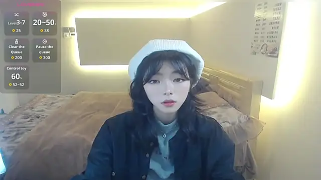 Snapshot of PPD1212 chatting on 12/16/25, 07:24 PPD1212 online show from 12/16/25, 07:24