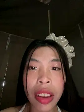 Snapshot of lux-su chatting on 12/22/25, 03:14 lux-su online show from 12/22/25, 03:14