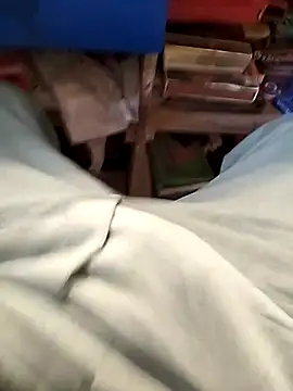 Snapshot of mohit08desi chatting on 12/18/25, 09:48 mohit08desi online show from 12/18/25, 09:48