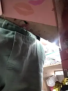 mohit08desi online show from 12/19/25, 07:04