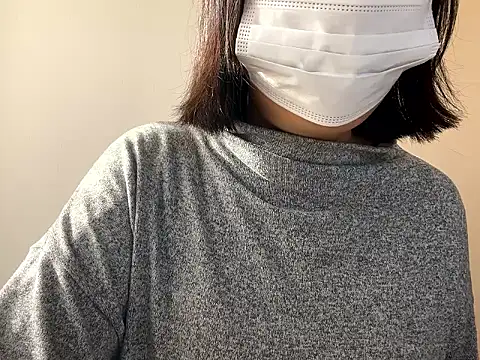 Snapshot of shiori_dayo chatting on 12/19/25, 04:41 shiori dayo online show from 12/19/25, 04:41