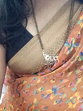 Snapshot of anasuya-telugu chatting on 12/15/25, 06:45 anasuya-telugu online show from 12/15/25, 06:45