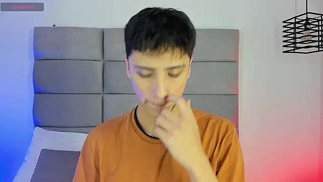 JoshClaarktt online show from 07/12/26, 04:03