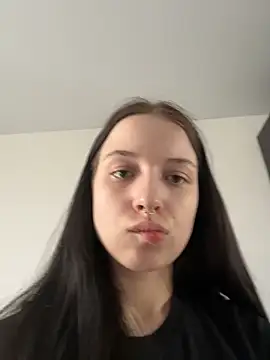 AlicePowells online show from 05/30/26, 11:07