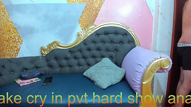 Princeexoticlatin  online show from 01/09/26, 07:37