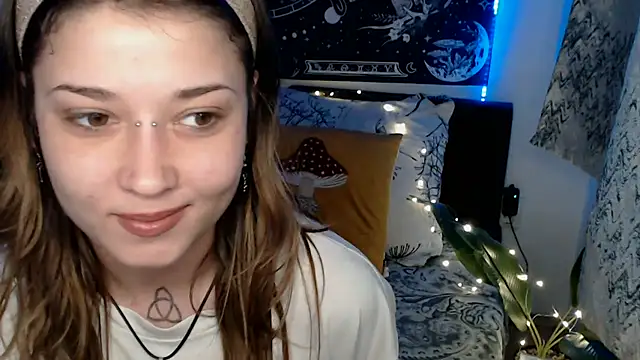 AlienforTwenty online show from 02/21/26, 07:20