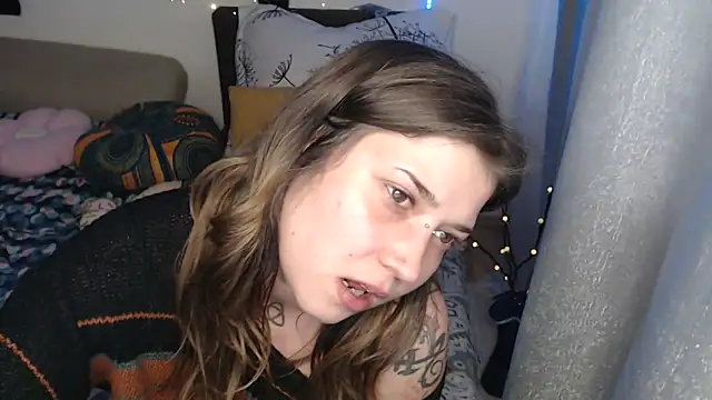 AlienforTwenty online show from 04/01/26, 01:41