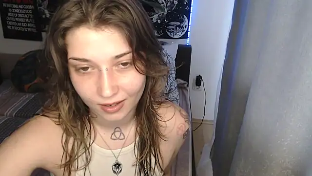 AlienforTwenty online show from 04/05/26, 12:13