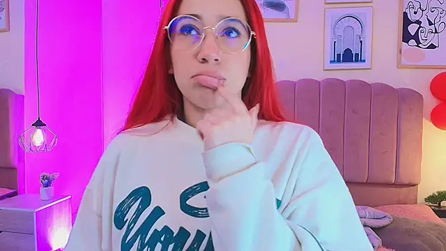 Celestee15  online show from 02/20/26, 11:22